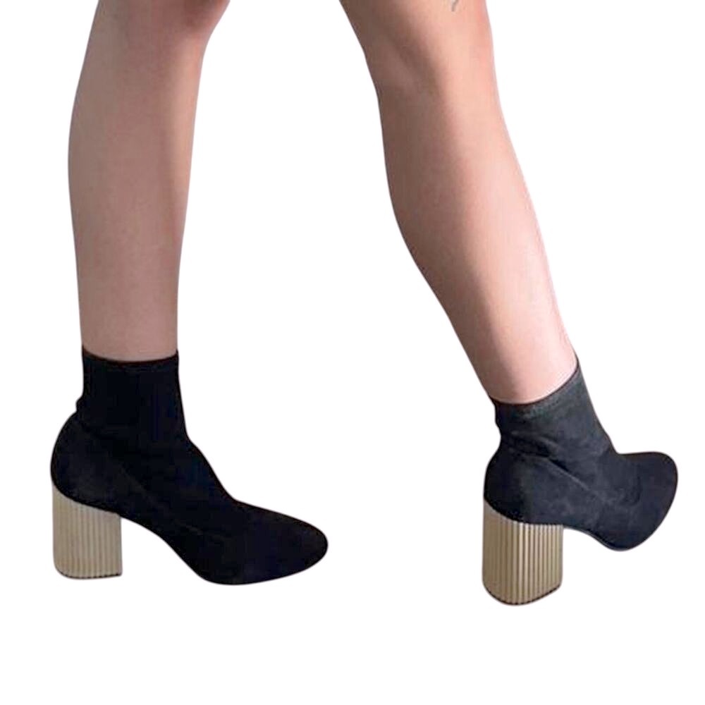 Senso Black Suede Ankle Boots with Ribbed Block Heel – Women’s Size 8.5